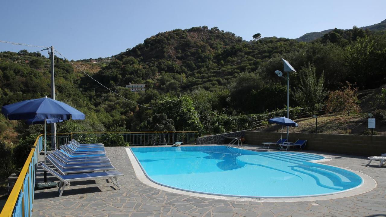 Turismo Rurale Il Sole Villa Sant'Angelo di Brolo Ngoại thất bức ảnh