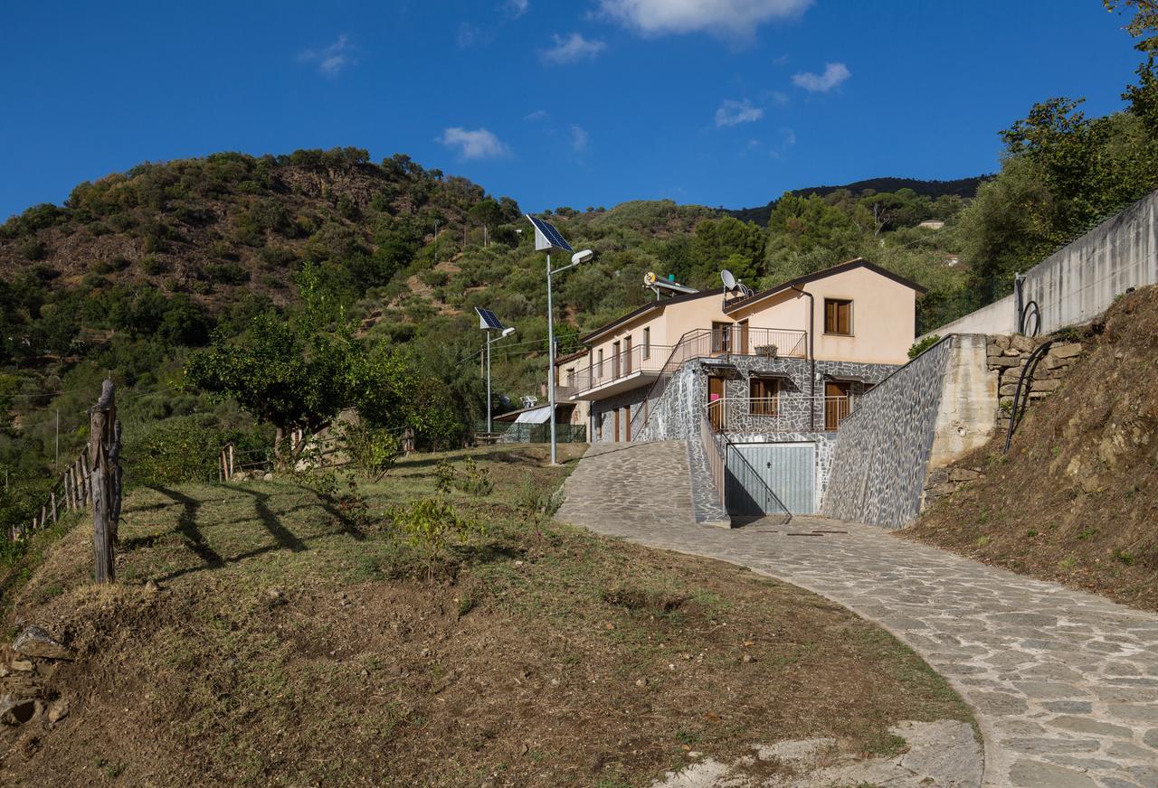 Turismo Rurale Il Sole Villa Sant'Angelo di Brolo Ngoại thất bức ảnh
